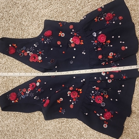 J.Crew Hand-embellished peplum top in cotton linen - Picture 14 of 15